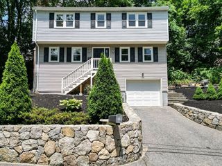36 High Street, Millbury, MA 01527