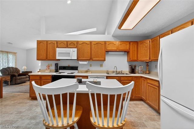 1909 Saddlebrook Circle, Wooster, OH 44691