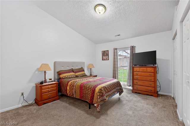 1909 Saddlebrook Circle, Wooster, OH 44691