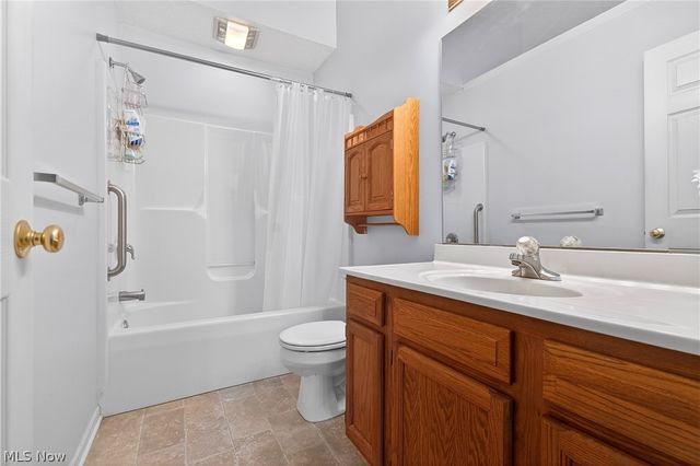 1909 Saddlebrook Circle, Wooster, OH 44691