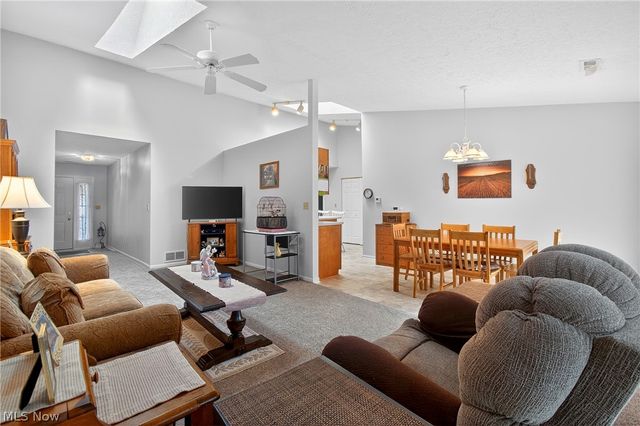 1909 Saddlebrook Circle, Wooster, OH 44691