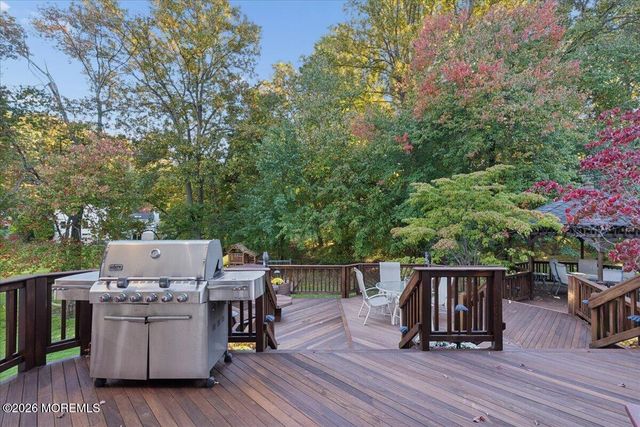 312 Wembley Place, Morganville, NJ 07751