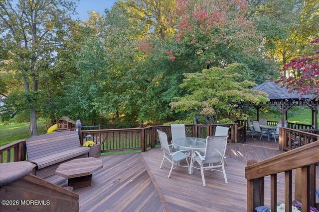 312 Wembley Place, Morganville, NJ 07751