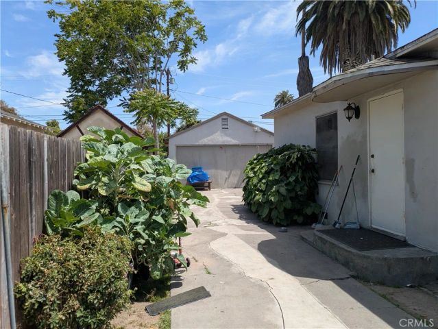1445 Cypress, Santa Ana, CA 92707
