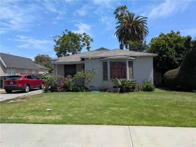 1445 Cypress, Santa Ana, CA 92707