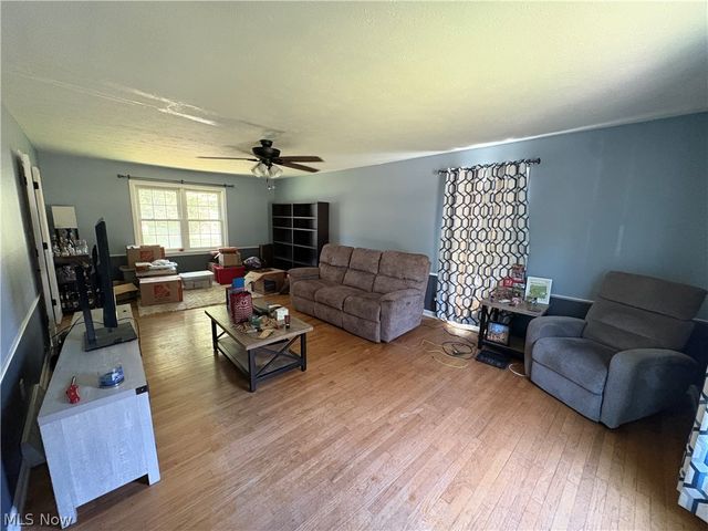 3617 Columbia Road, North Olmsted, OH 44070
