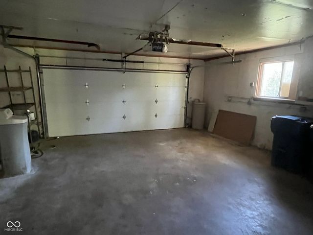 3751 W 97th Street, Carmel, IN 46032