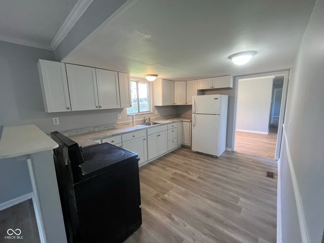3751 W 97th Street, Carmel, IN 46032