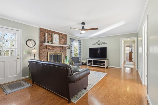 506 Page Dr, Mount Juliet, TN 37122