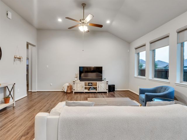 1807 Oakdale Mist Drive, Dickinson, TX 77539