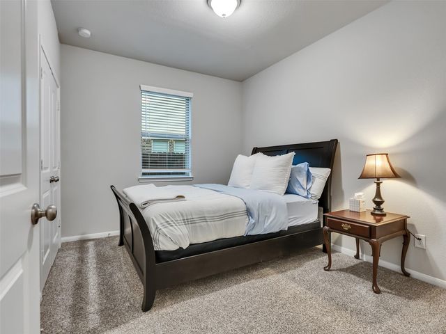 1807 Oakdale Mist Drive, Dickinson, TX 77539
