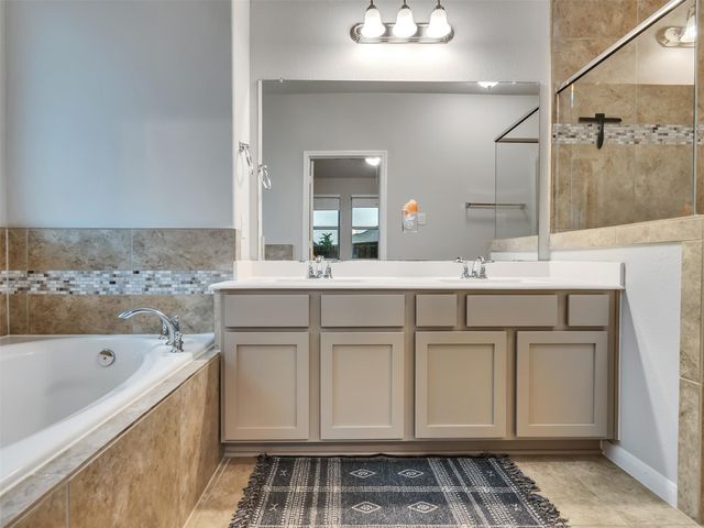 1807 Oakdale Mist Drive, Dickinson, TX 77539