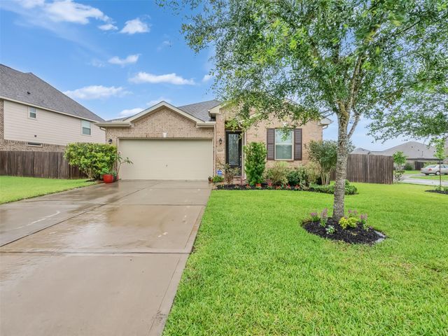 1807 Oakdale Mist Drive, Dickinson, TX 77539