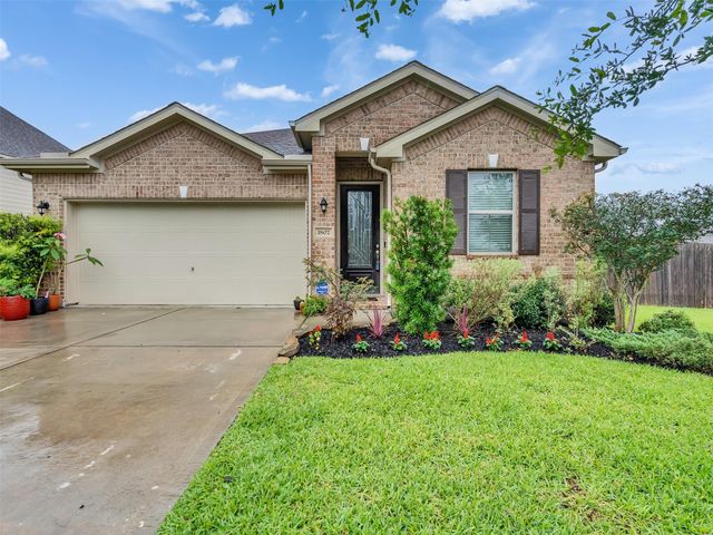 1807 Oakdale Mist Drive, Dickinson, TX 77539