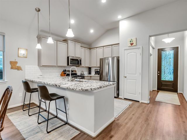 1807 Oakdale Mist Drive, Dickinson, TX 77539