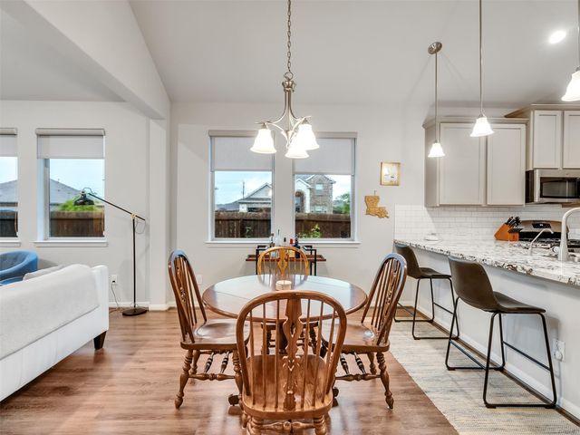 1807 Oakdale Mist Drive, Dickinson, TX 77539