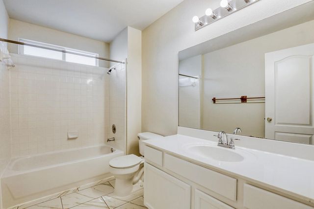 2121 DESCO DR, Austin, TX 78748