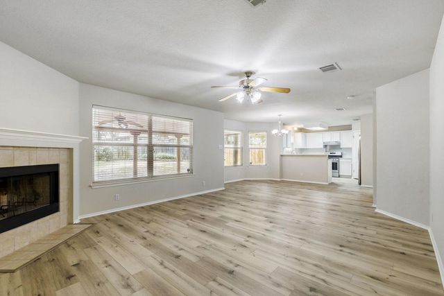 2121 DESCO DR, Austin, TX 78748