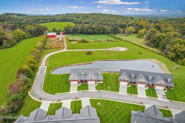 160 Genesis Ave, Crossville, TN 38571