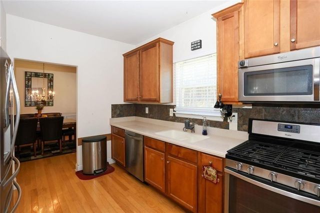 4011 Oak Field Drive, Loganville, GA 30052