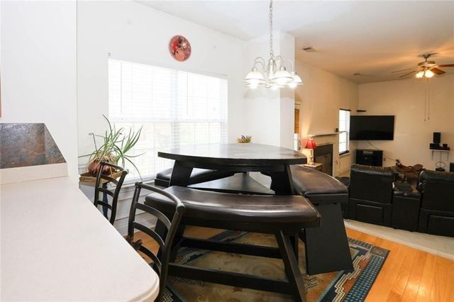 4011 Oak Field Drive, Loganville, GA 30052