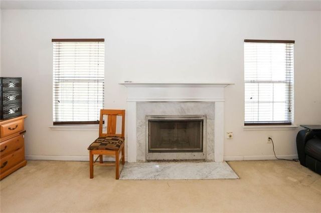 4011 Oak Field Drive, Loganville, GA 30052