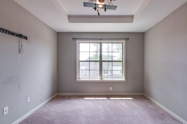 9565 GRAYS SONG DR, Cordova, TN 38018