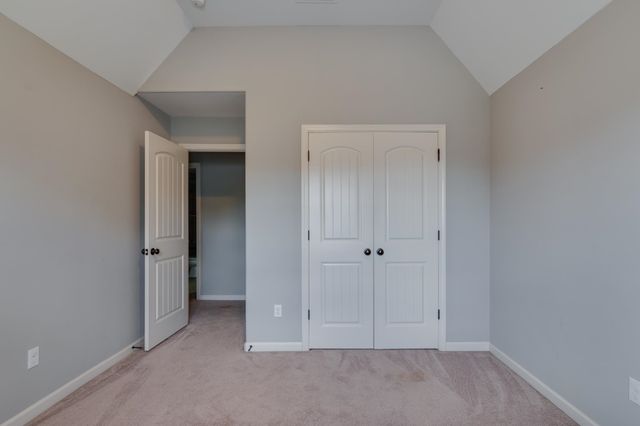 9565 GRAYS SONG DR, Cordova, TN 38018