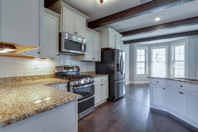 9565 GRAYS SONG DR, Cordova, TN 38018