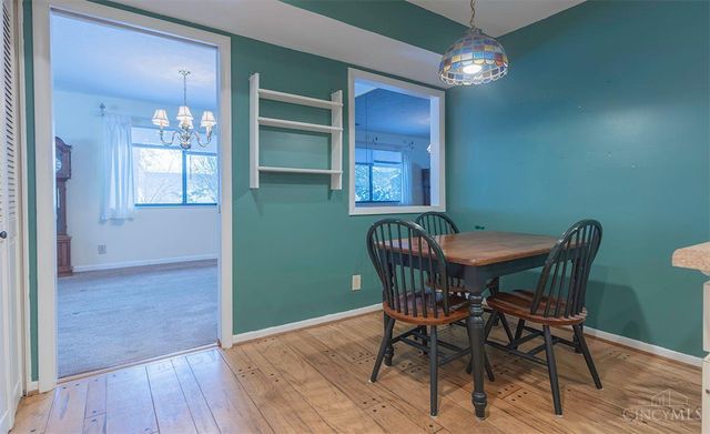 11 Rolling Hills Court, Wyoming, OH 45215