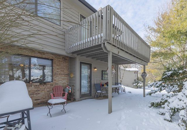 11 Rolling Hills Court, Wyoming, OH 45215