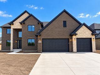 15281 25 Mile Rd Road, Macomb, MI 48042
