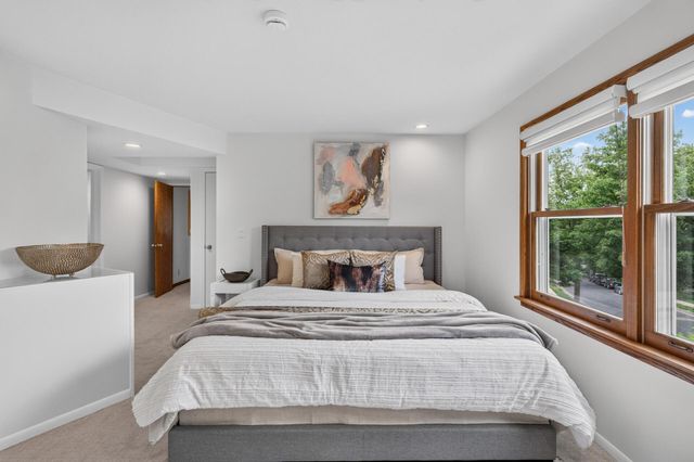 5340 1st Avenue S, Minneapolis, MN 55419