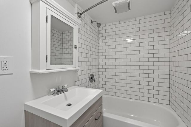 5340 1st Avenue S, Minneapolis, MN 55419