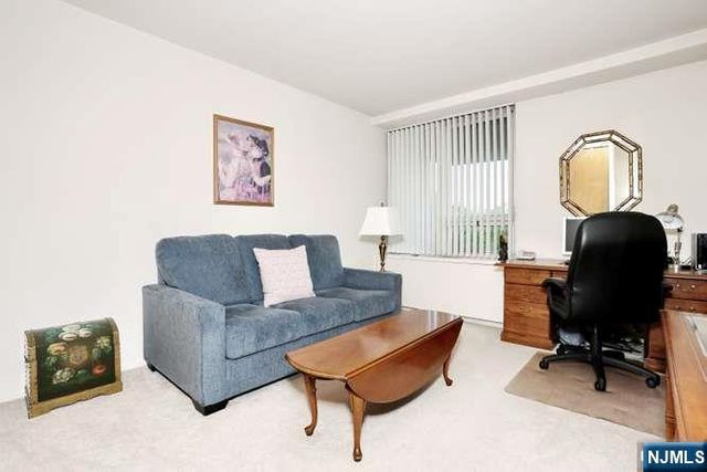 1 Horizon Road 605, Fort Lee, NJ 07024