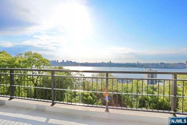 1 Horizon Road 605, Fort Lee, NJ 07024