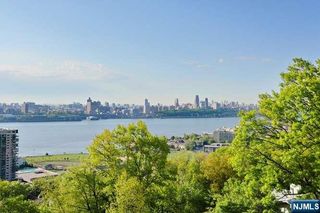 1 Horizon Road 605, Fort Lee, NJ 07024
