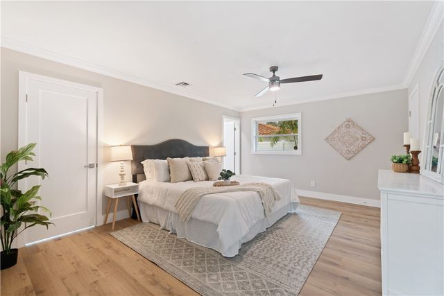 25 Park Avenue, Vero Beach, FL 32960