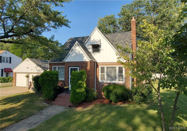 275 Capen Boulevard, Amherst, NY 14226