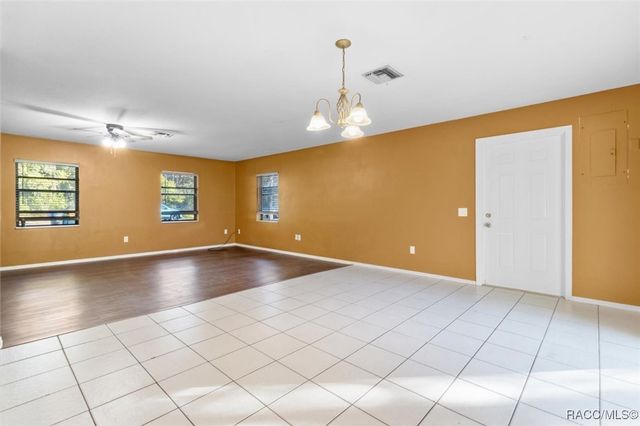 9780 W Tennessee Lane, Crystal River, FL 34428