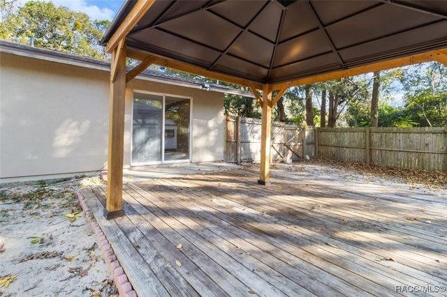 9780 W Tennessee Lane, Crystal River, FL 34428