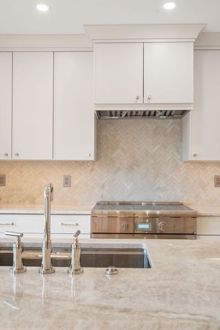 34 Vinton Street FL3, Boston, MA 02127