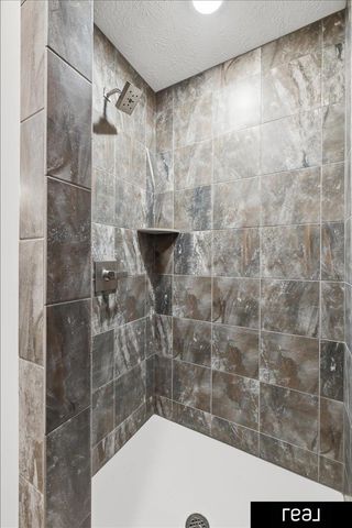 10415 S 191 Avenue, Omaha, NE 68136