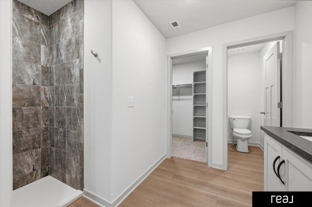 10415 S 191 Avenue, Omaha, NE 68136