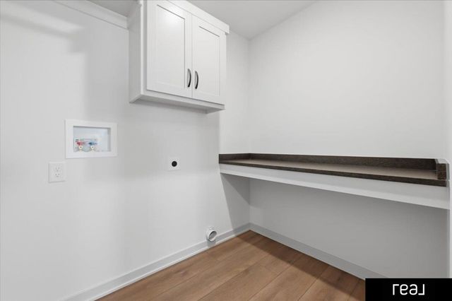 10415 S 191 Avenue, Omaha, NE 68136