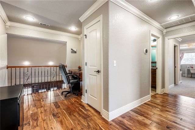 1502 NE Greenbrier Court, Bentonville, AR 72712