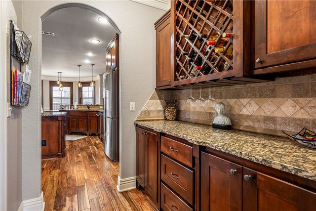 1502 NE Greenbrier Court, Bentonville, AR 72712