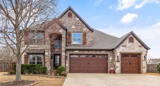 1502 NE Greenbrier Court, Bentonville, AR 72712