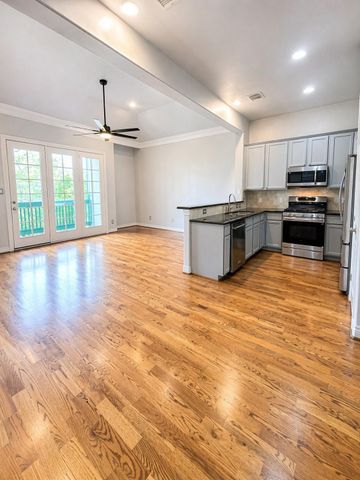 5719 Darling Street, Houston, TX 77007