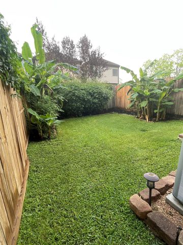 5719 Darling Street, Houston, TX 77007